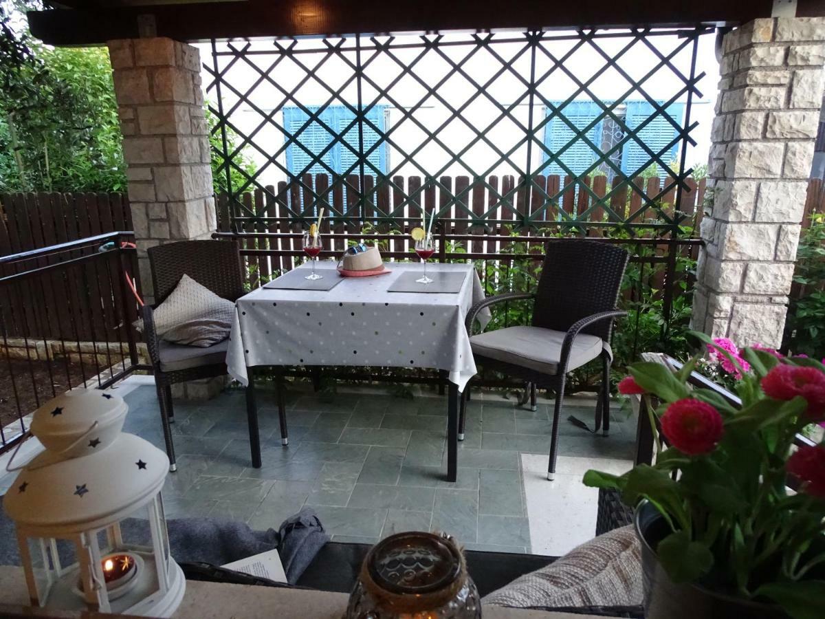 App Sorgo Apartment Novigrad  Luaran gambar