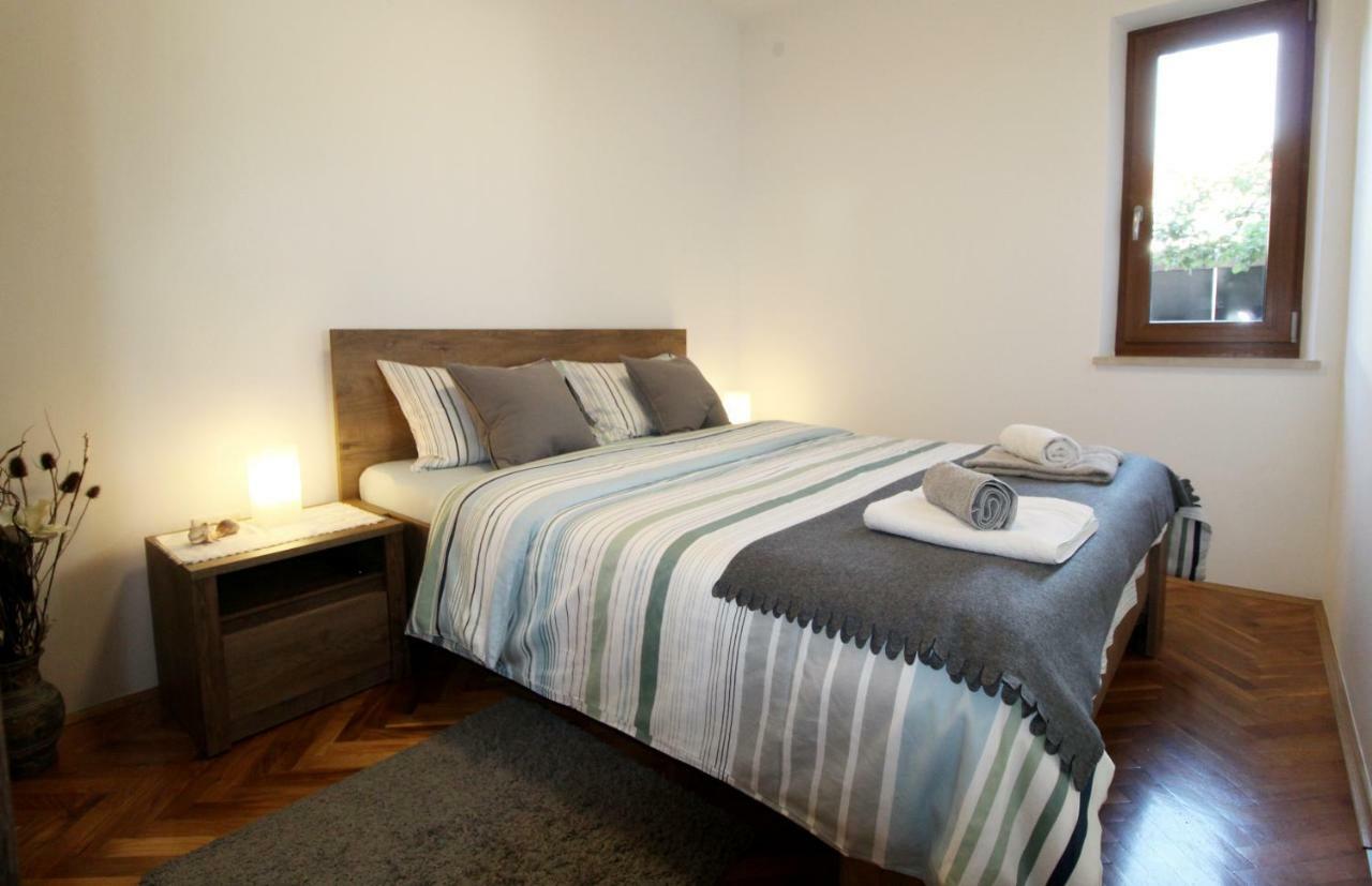 App Sorgo Apartment Novigrad  Luaran gambar